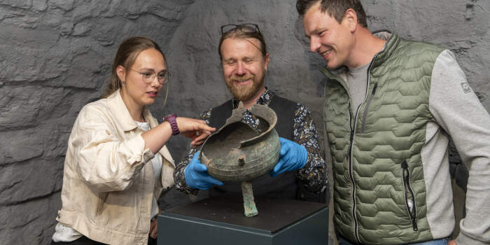 Interner Verweis: Neuer archäologischer Schatz im Stadtmuseum Erfurt: Mittelalterlicher Grapentopf zufällig entdeckt