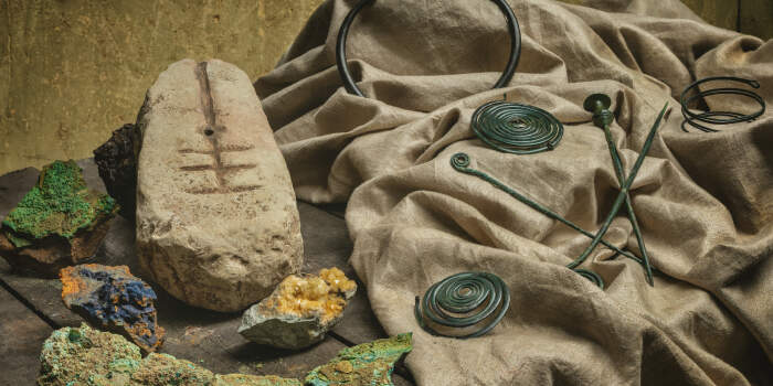 : Selbständige Entdeckertour durch die Ausstellung „Nabel der Welt. Erfurts archäologische Schätze“